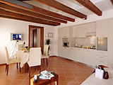 gallery16