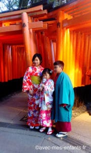 Fushimi-inari-kyoto-famille