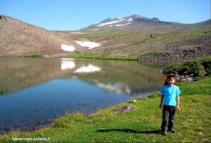 Voyage-en-famille-armenie-Lac-Kari -Arasak