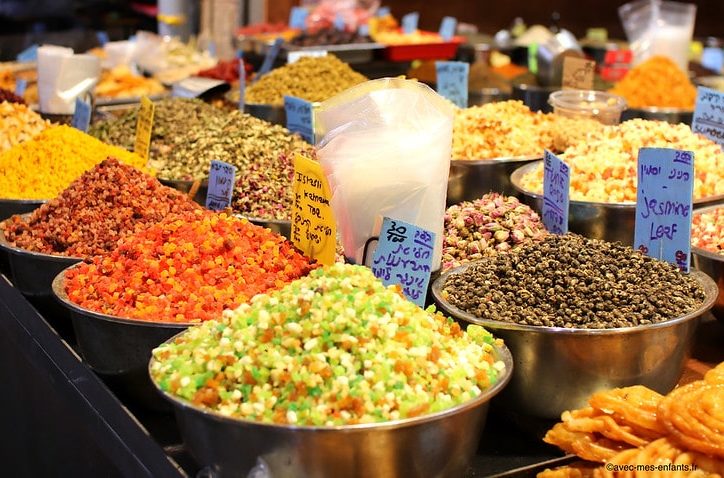 Tel-aviv-en-famille-marche-ha-carmel