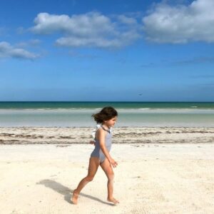 Yucatan-en-famille-ile-holbox-plage